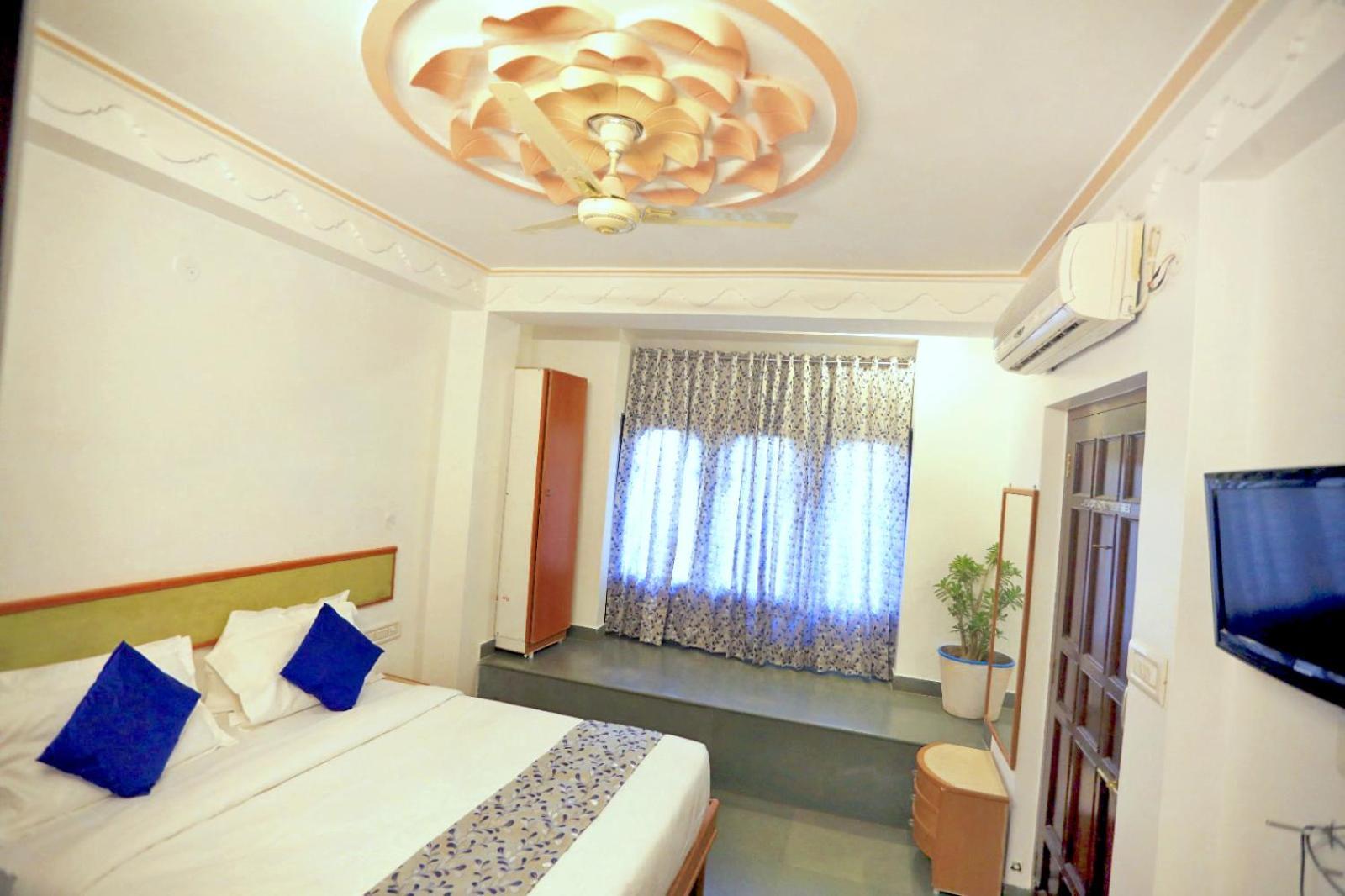 The Kesar Niwas Hotel Udaipur Ngoại thất bức ảnh